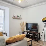 Apartment Montferrand 4 Pers Clermont-Ferrand